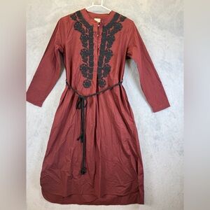 New Ex Voto Elegant Maroon Dress with Black Detailing Medium Midi